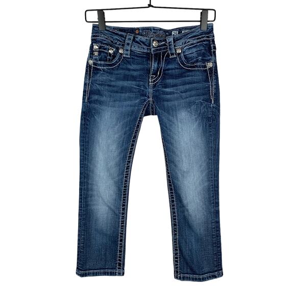 Miss Me Cuffed Capri Jeans Embroidered Sequins 25 - Picture 2 of 12